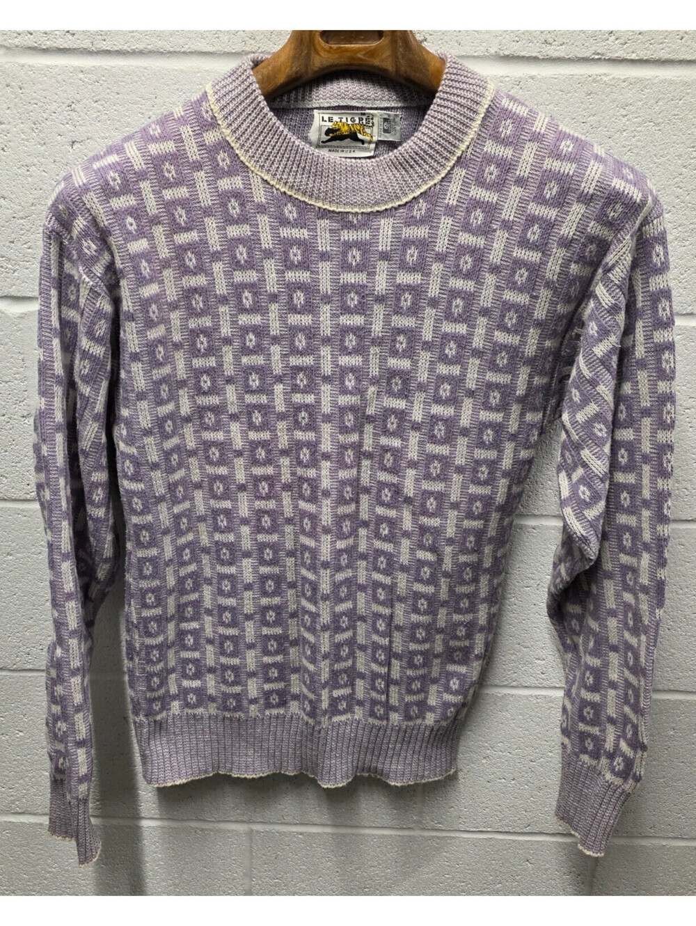 Le Tigre Coogi Style Vintage Knit Cosby Aztec Printed Sweater Purple M 19x27